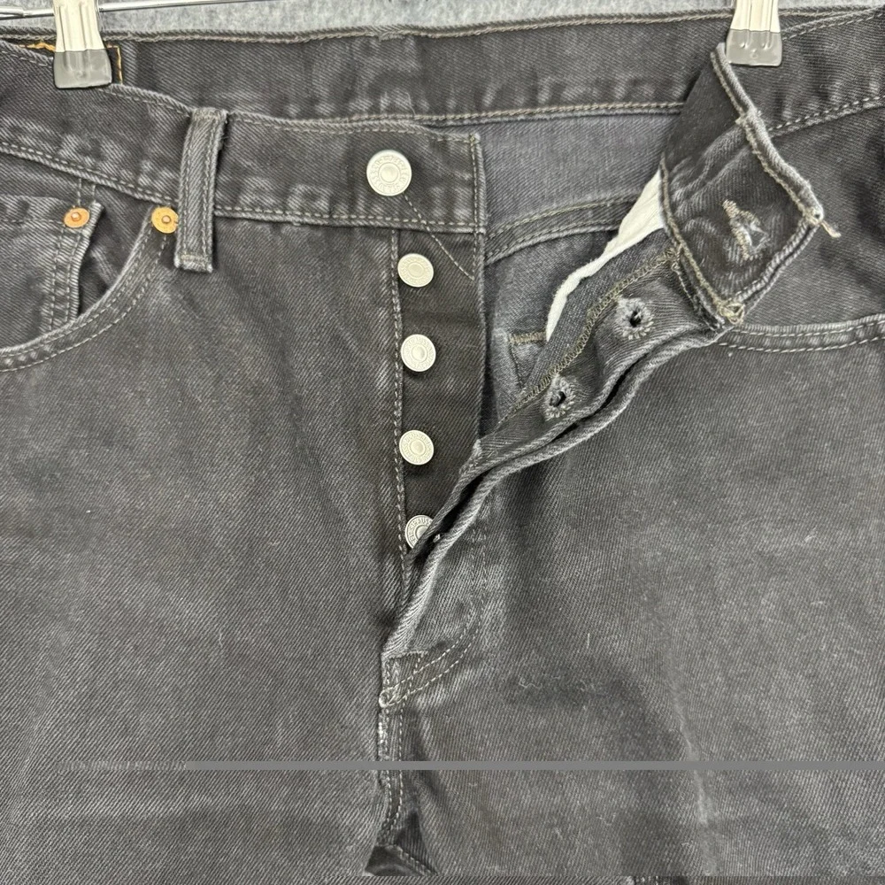 Levi's 501 Original Jeans Men's W33 L32 Black Button Fly Straight Leg Denim